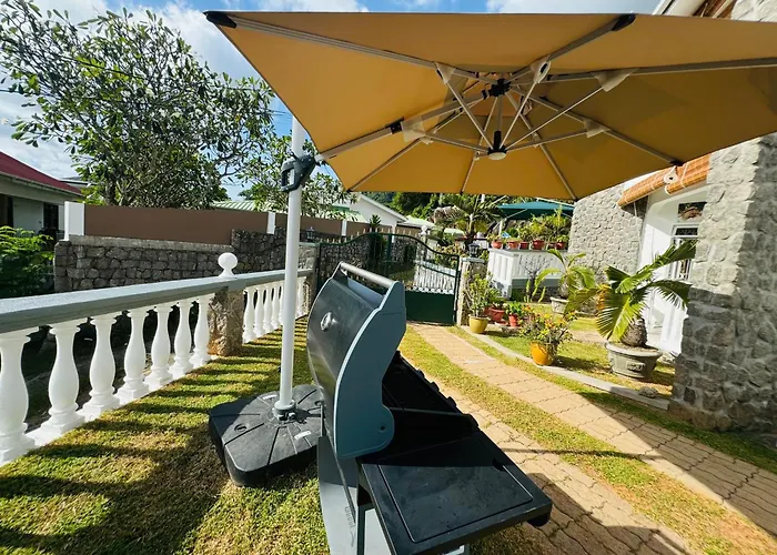 D Bes Residence Self Catering